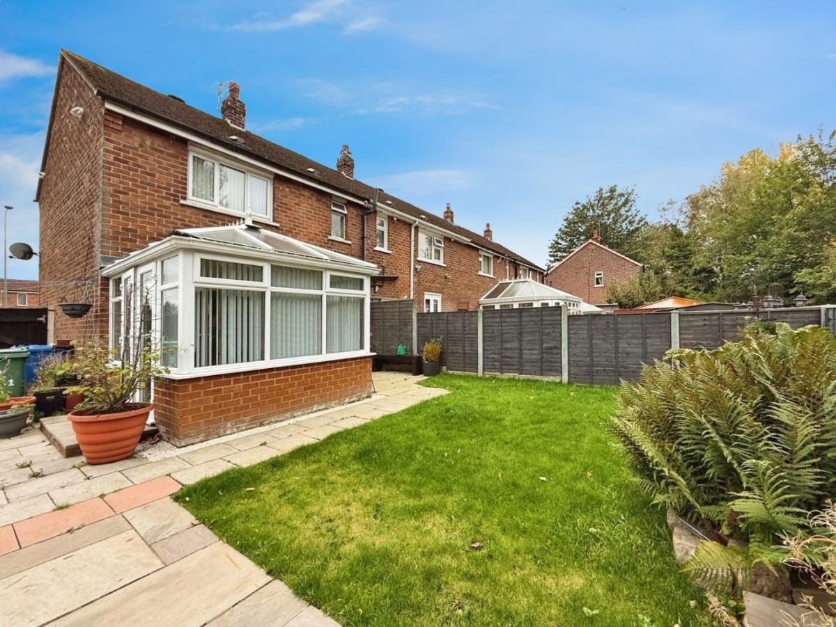 Richmond Drive, Leigh, leigh