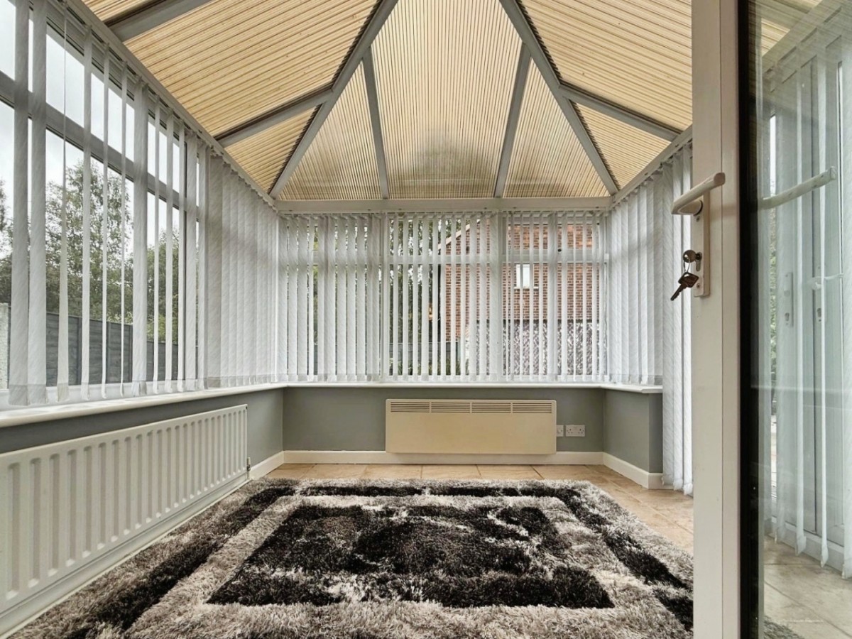 Richmond Drive, Leigh, leigh