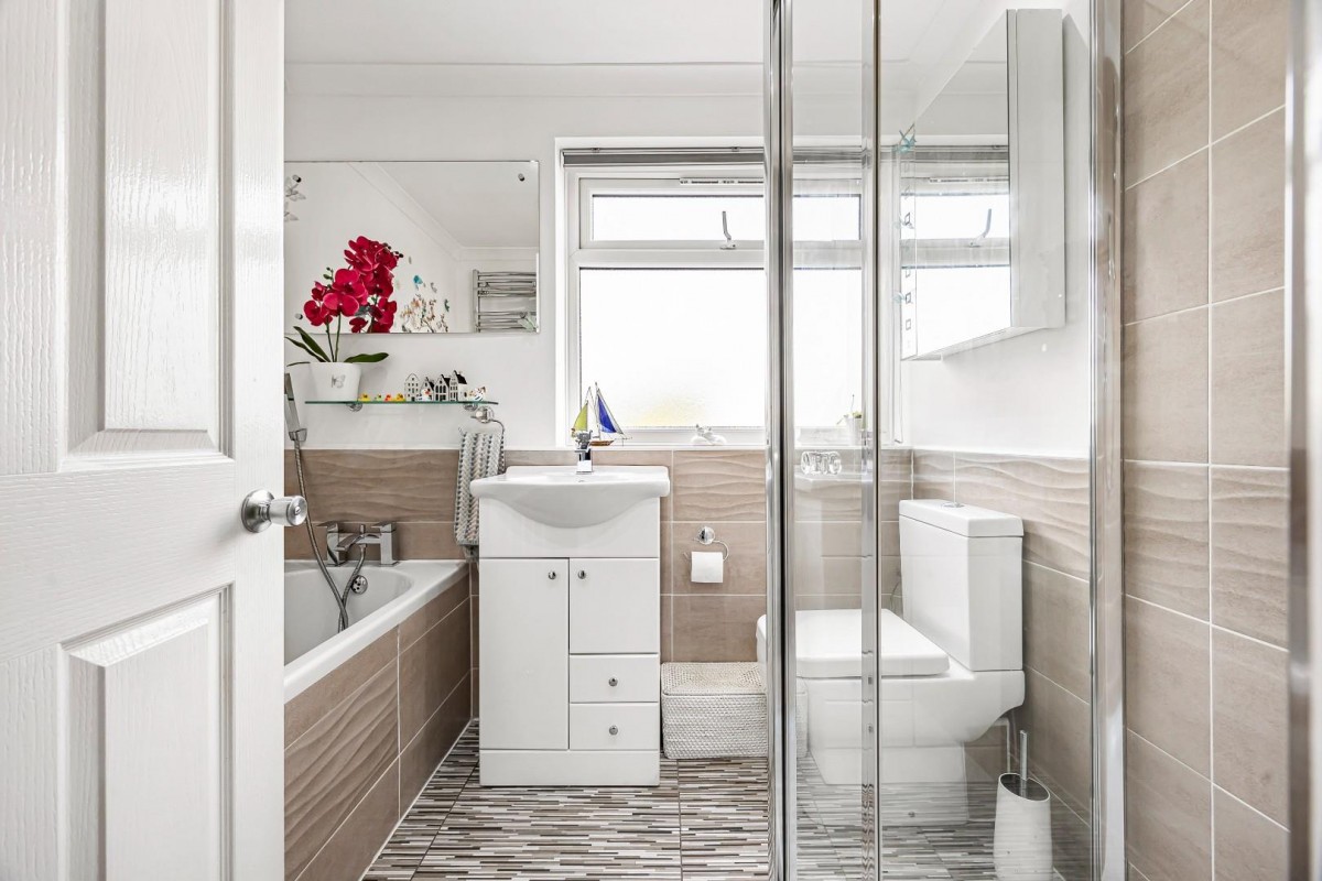 Derricke Road, Bristol