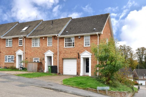 Thistlemead, Chislehurst