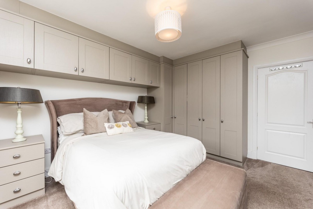 Middle Oxford Street, Castleford