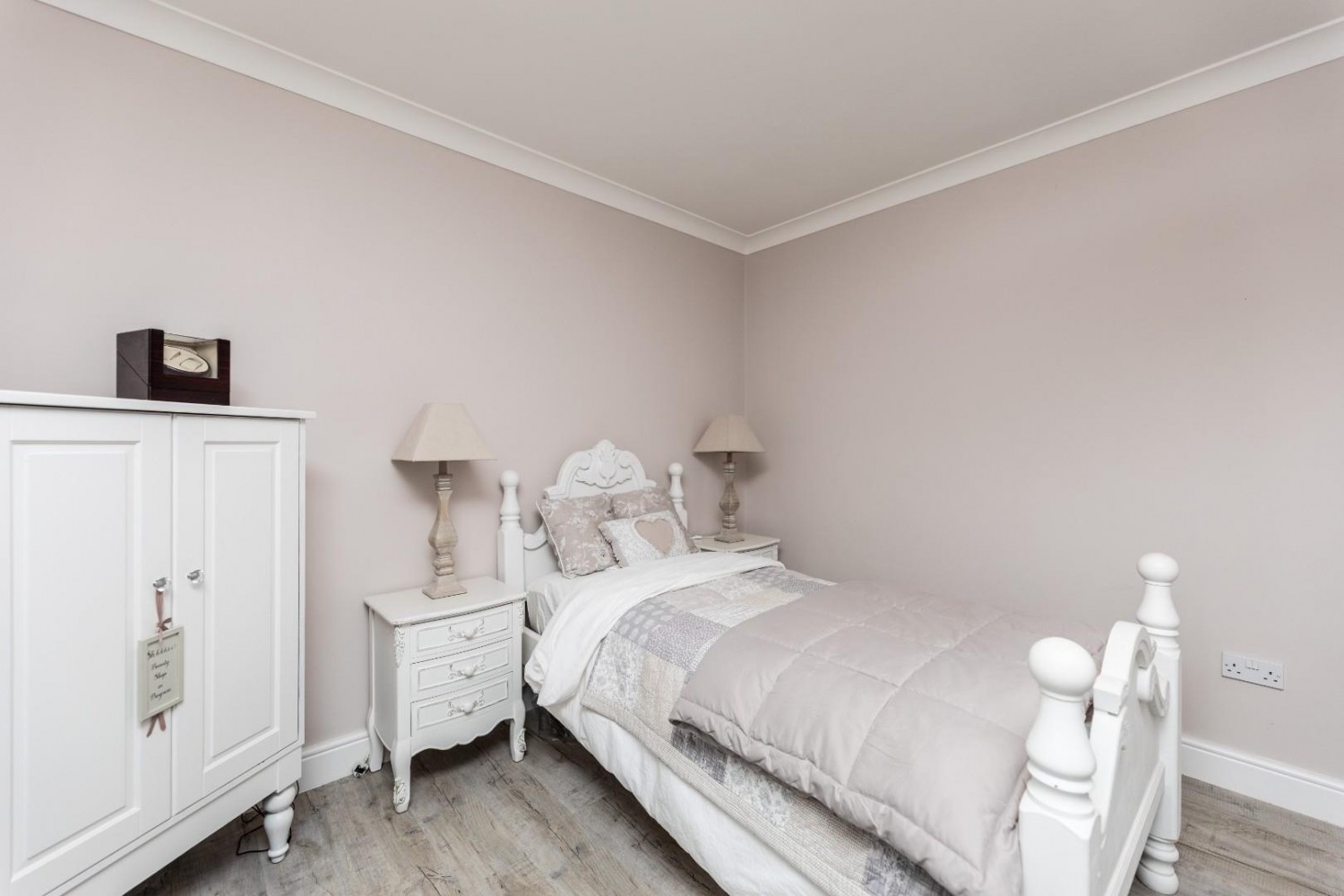 Middle Oxford Street, Castleford