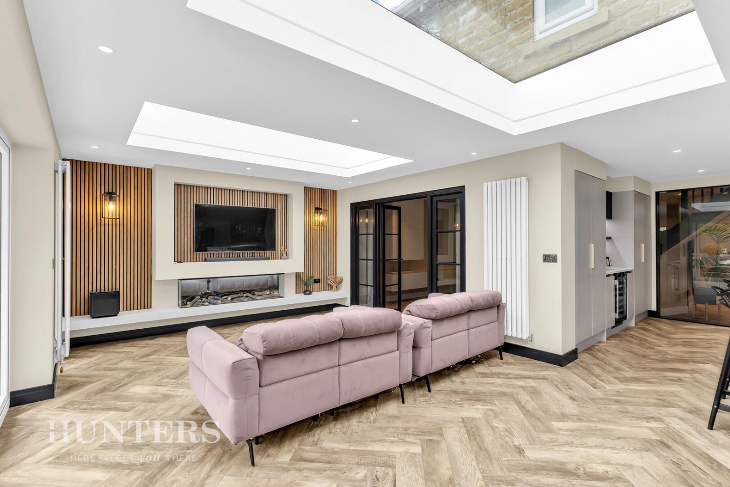 Ramsden Wood Road, Walsden, Todmorden, OL14 7UD