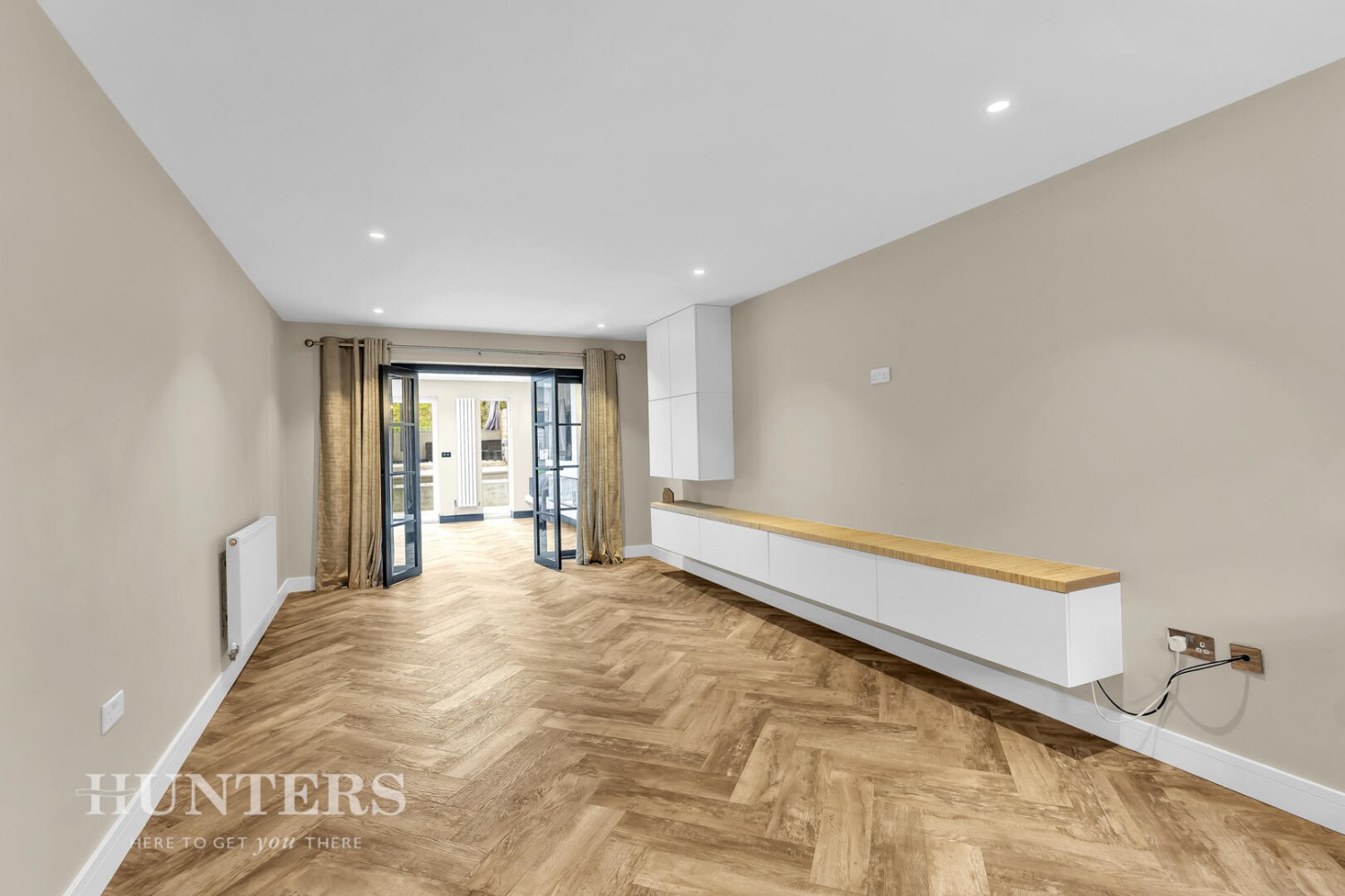 Ramsden Wood Road, Walsden, Todmorden, OL14 7UD