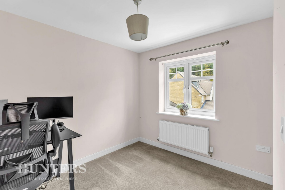 Ramsden Wood Road, Walsden, Todmorden, OL14 7UD