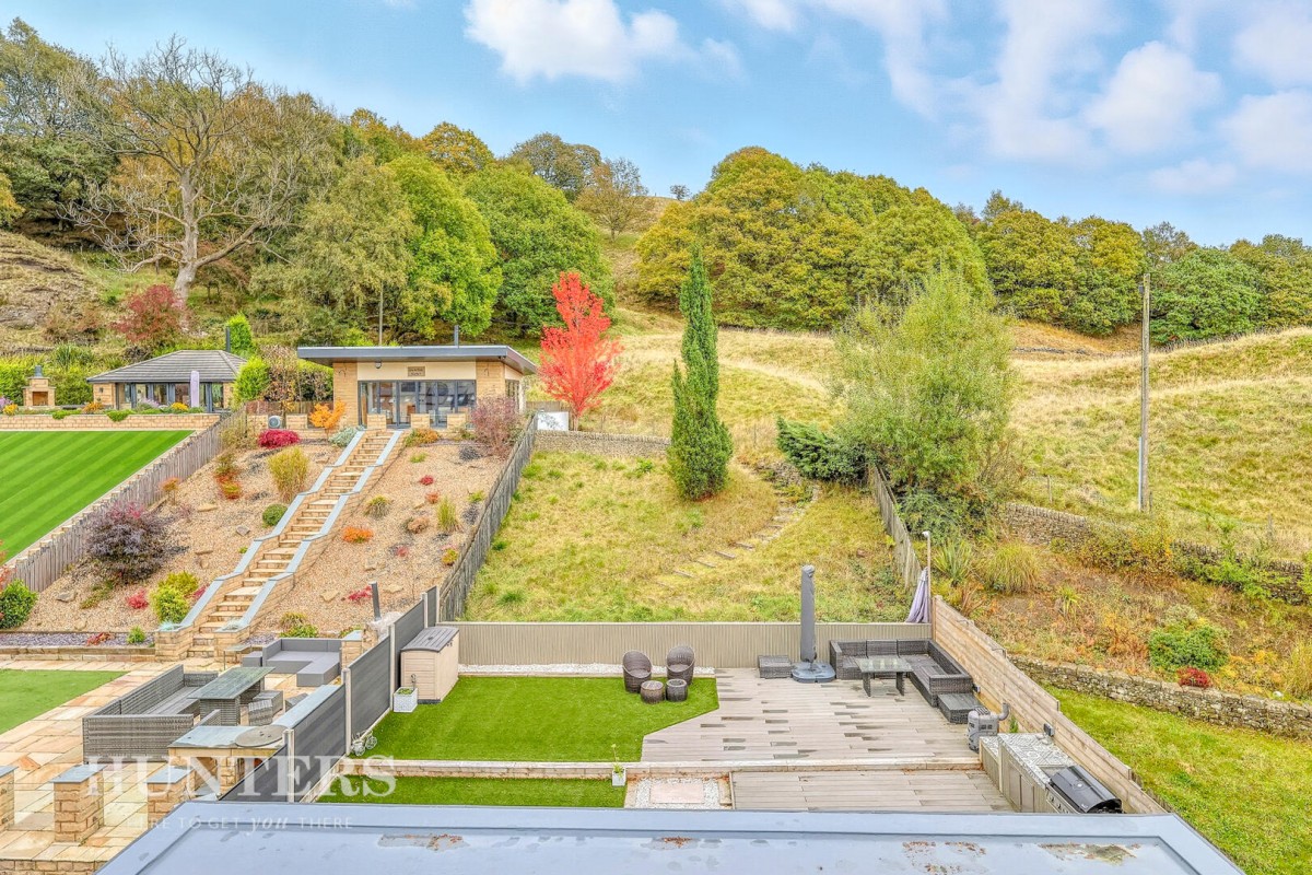 Ramsden Wood Road, Walsden, Todmorden, OL14 7UD