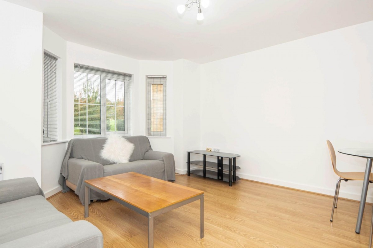 Broadlands Court, LS28 9GE