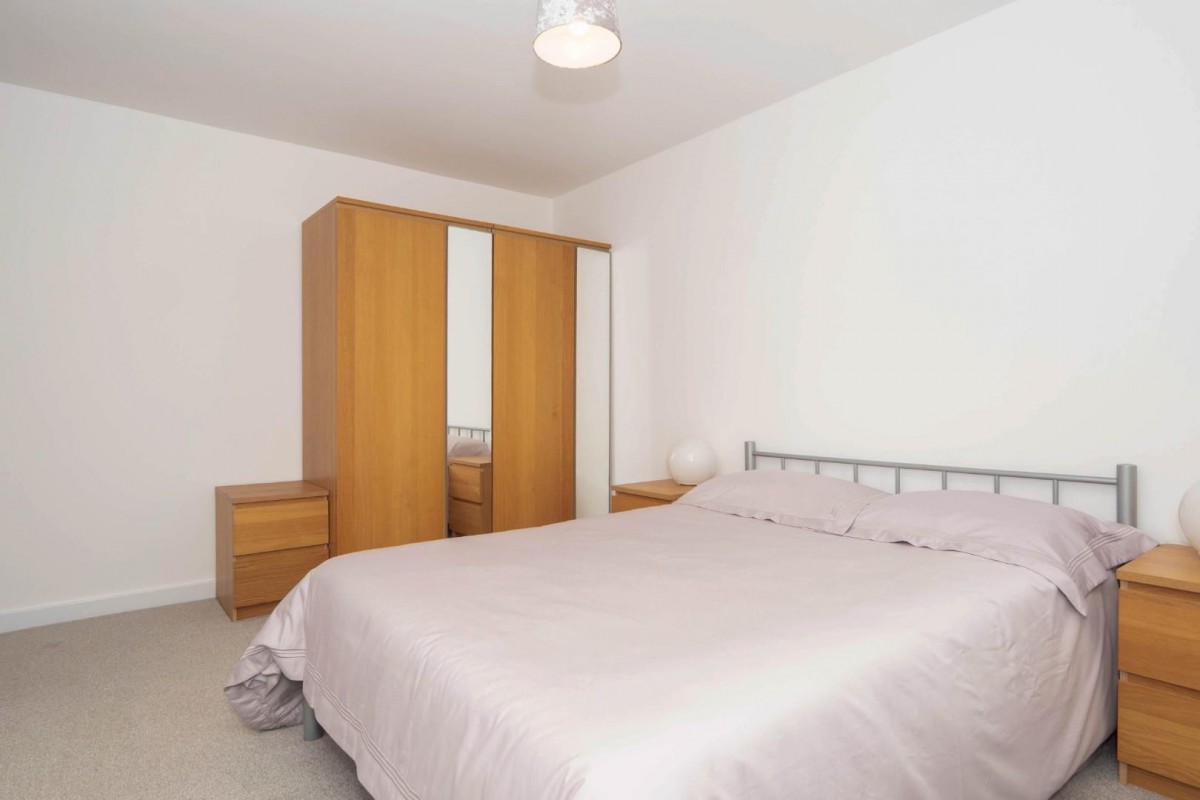 Broadlands Court, LS28 9GE