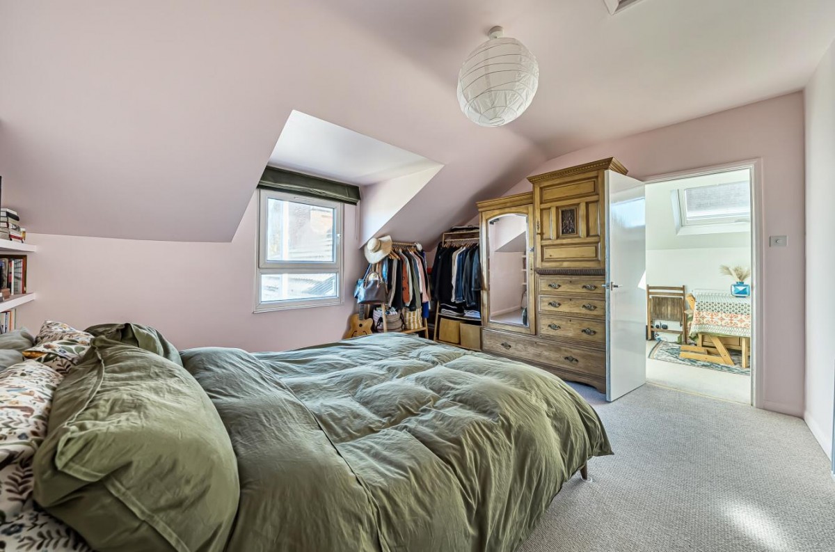 Hither Green Lane, London, SE13 6QE