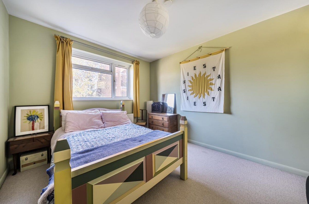 Hither Green Lane, London, SE13 6QE