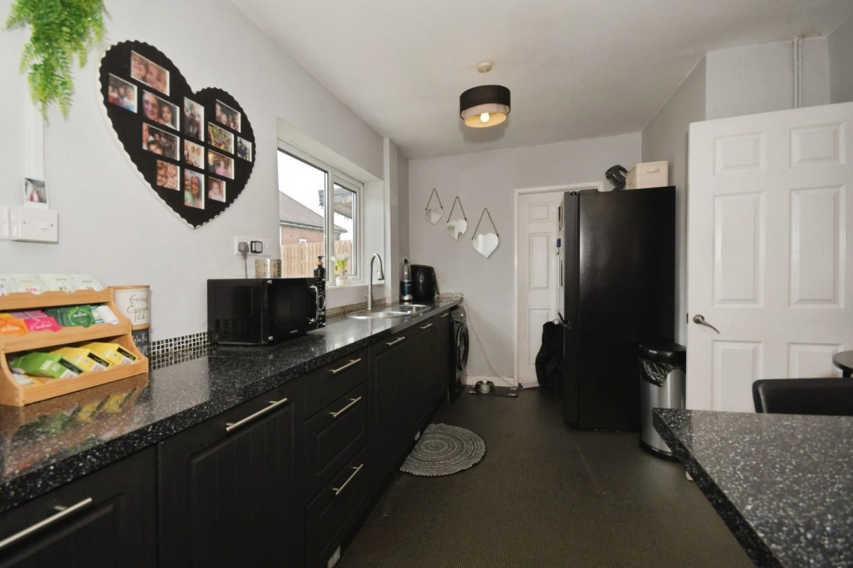 Danby Avenue, Old Whittington, Chesterfield, S41 9NJ