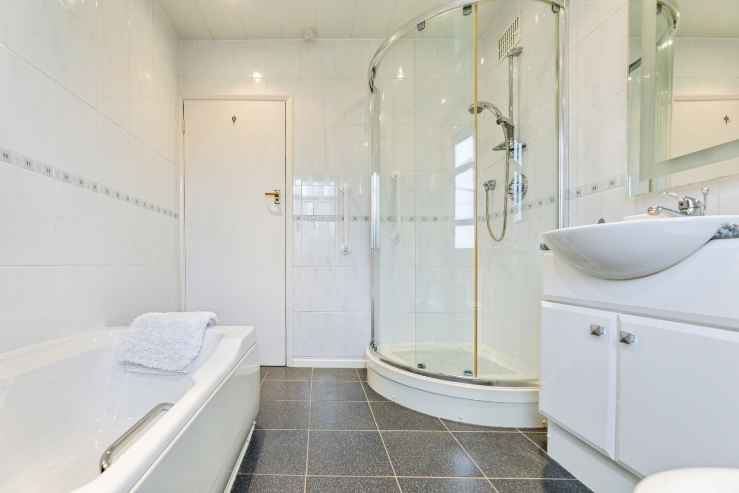 Ecclesfield Road, Chapeltown, Sheffield