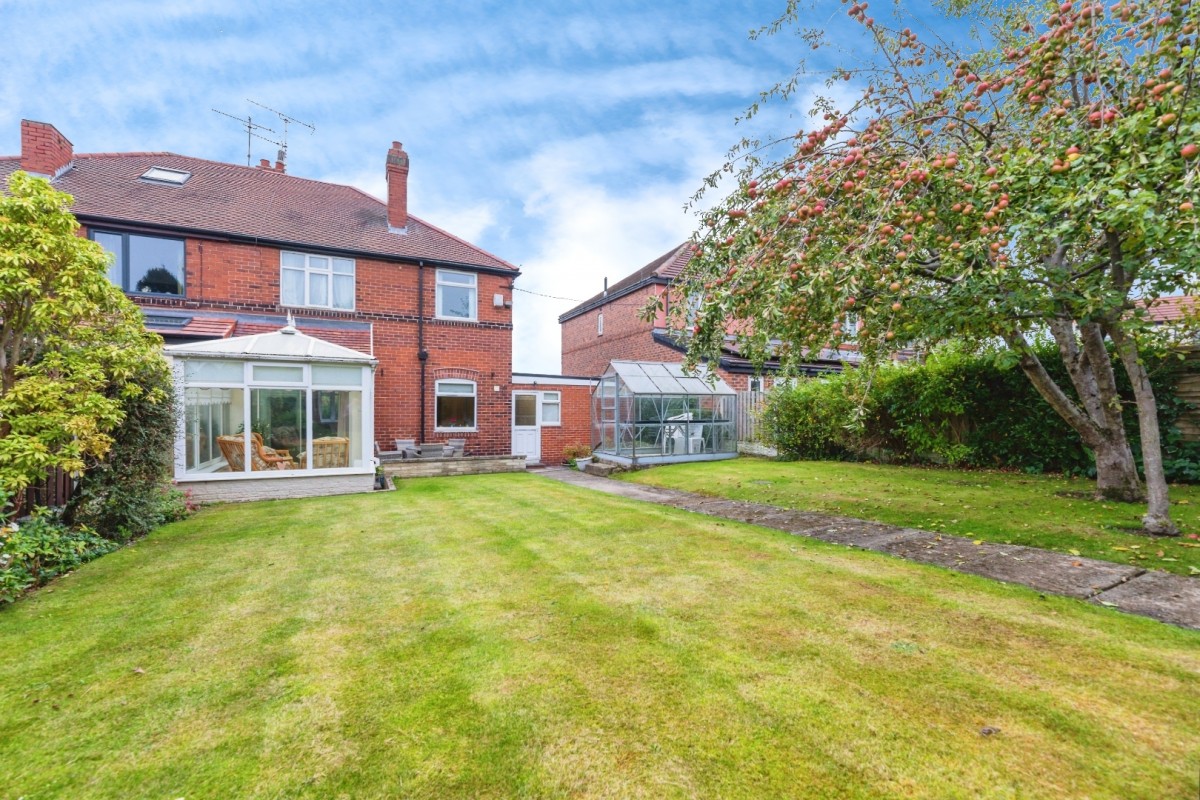 Ecclesfield Road, Chapeltown, Sheffield