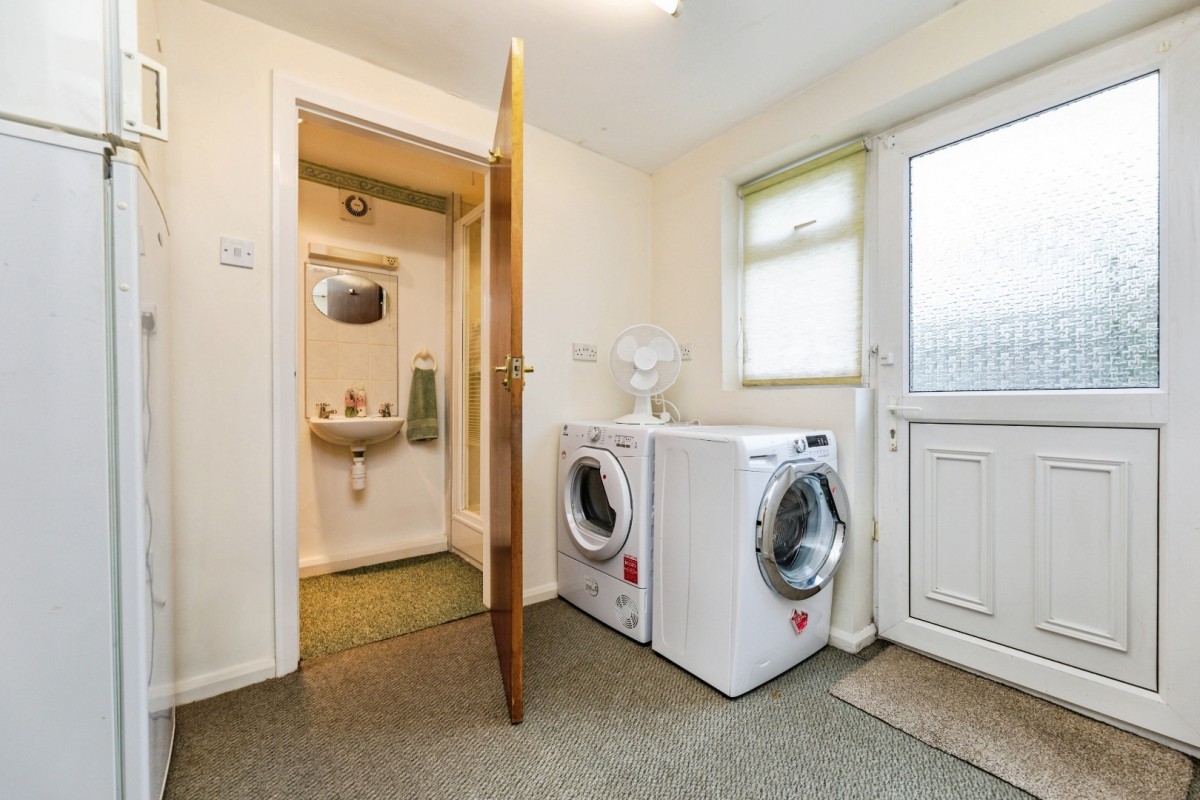 Ecclesfield Road, Chapeltown, Sheffield