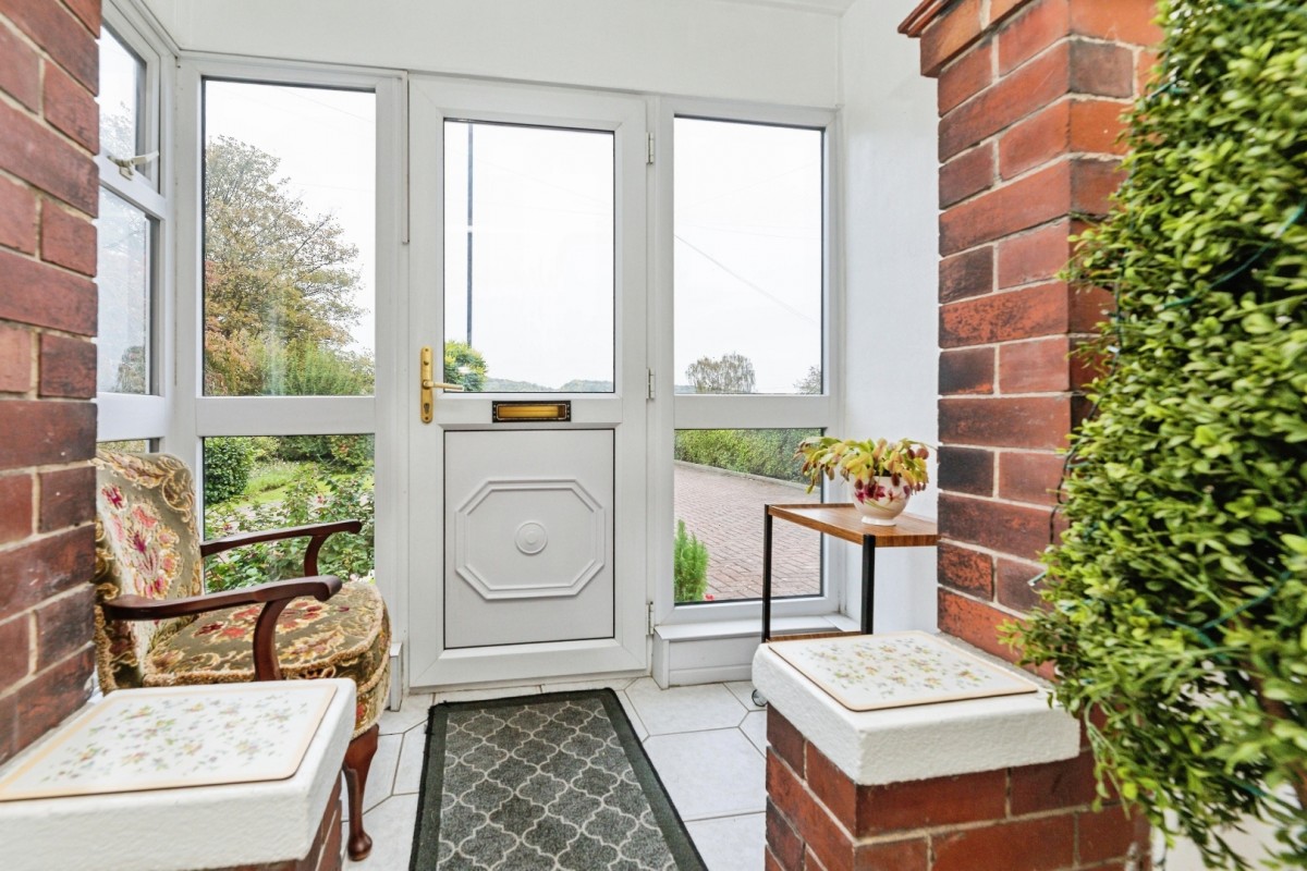 Ecclesfield Road, Chapeltown, Sheffield