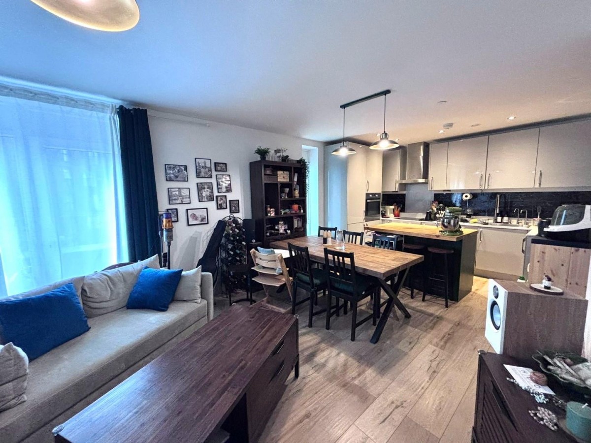 Powerhouse Lane, Hayes