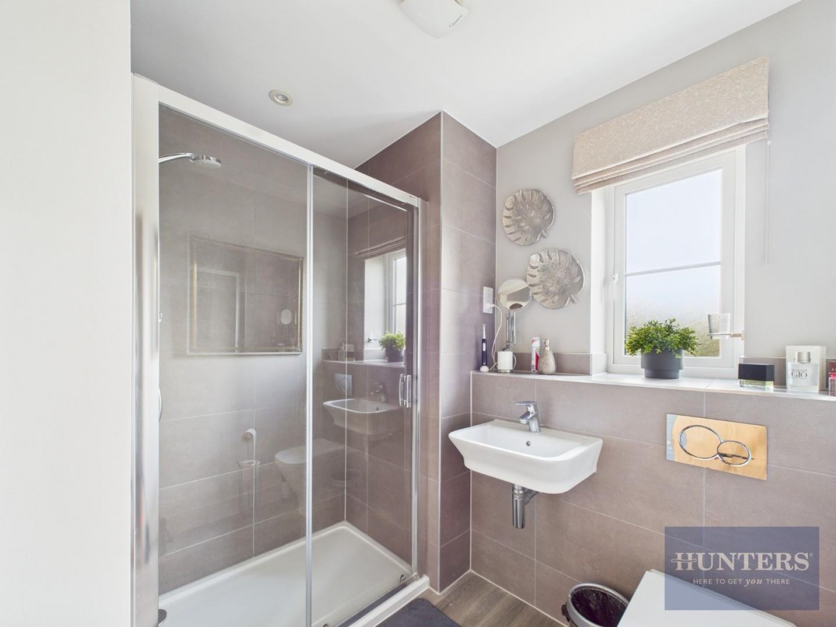 Hunts Grove Drive, Hardwicke, Gloucester