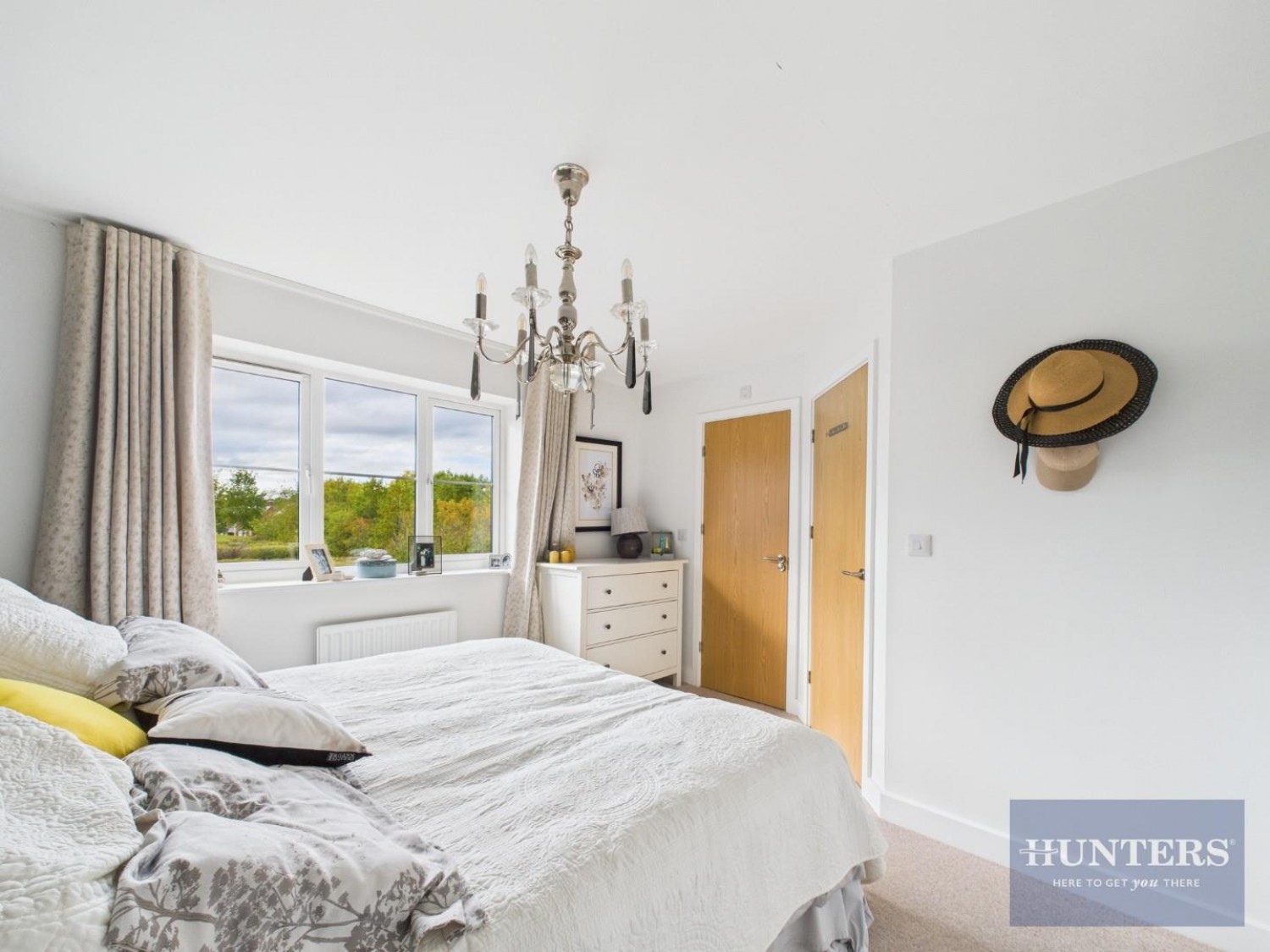 Hunts Grove Drive, Hardwicke, Gloucester
