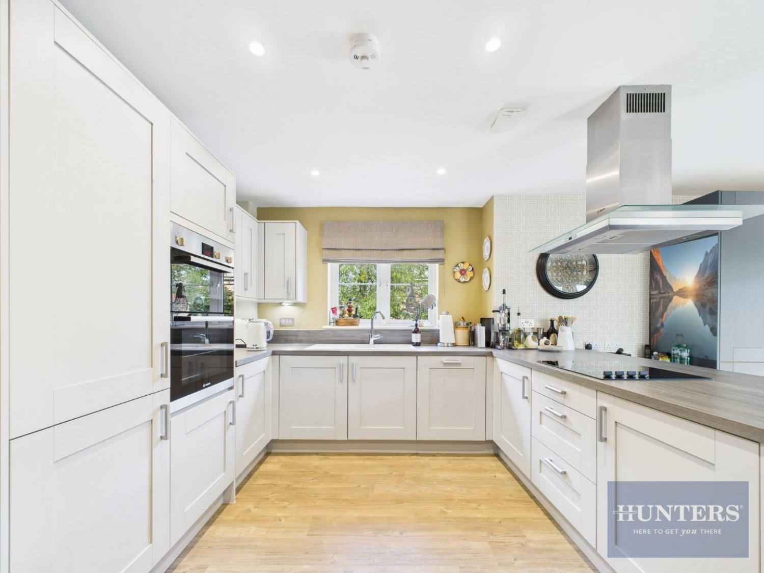 Hunts Grove Drive, Hardwicke, Gloucester