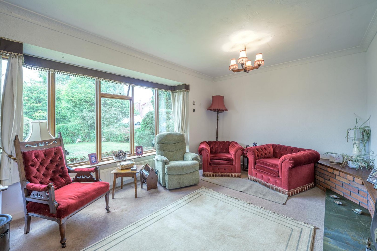 Summercourt Drive, Kingswinford, DY6 9QL