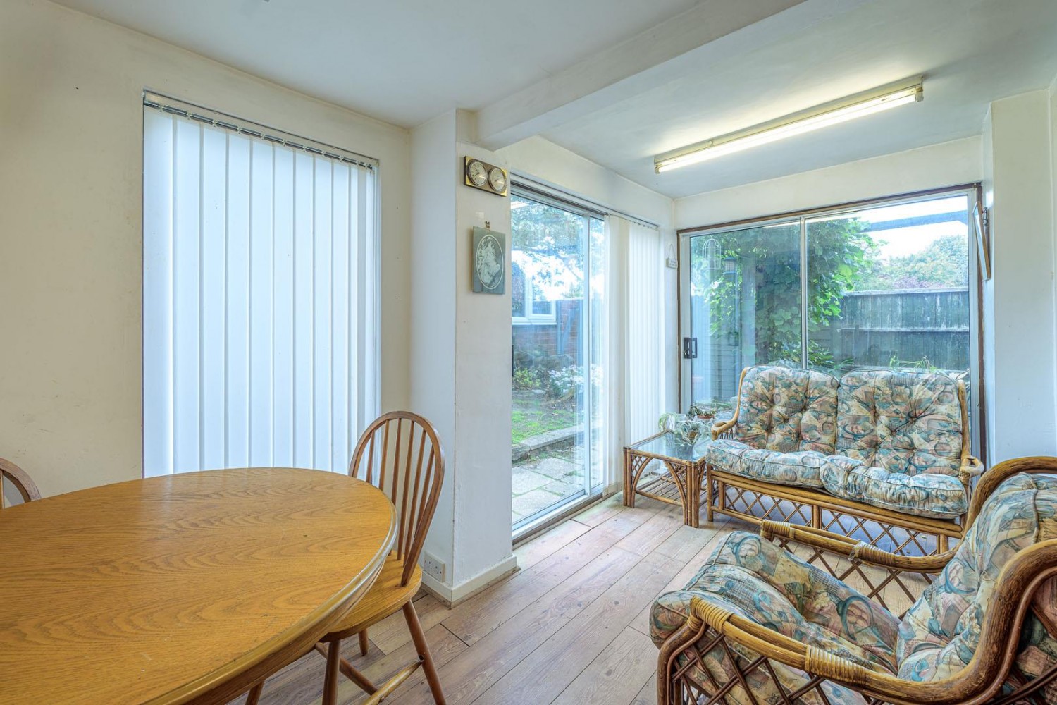 Summercourt Drive, Kingswinford, DY6 9QL