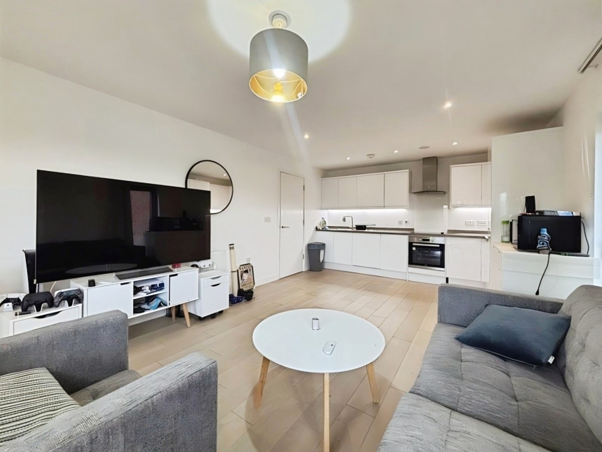 Riverside Park, 3 Leacon Road, Ashford