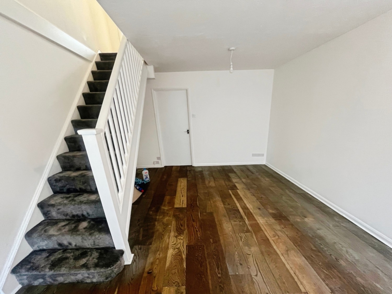 Linslade Close, Hounslow