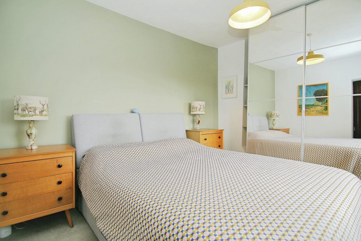 Hough Side Road, Pudsey, LS28 9JJ