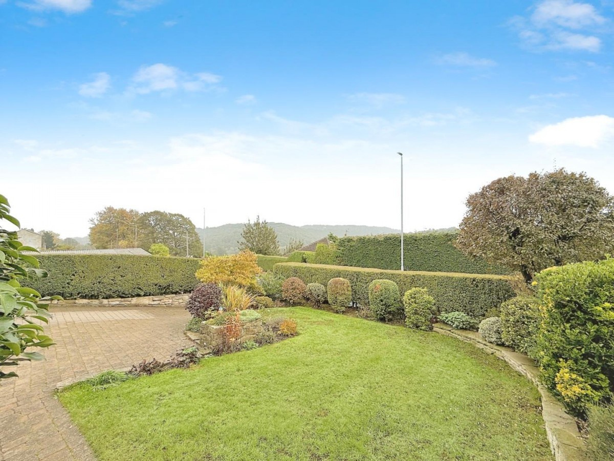 Hough Side Road, Pudsey, LS28 9JJ