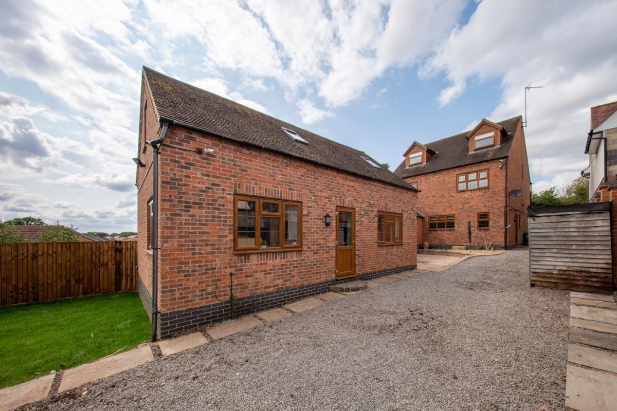 Pumphouse Lane, Redditch, B97 5PH