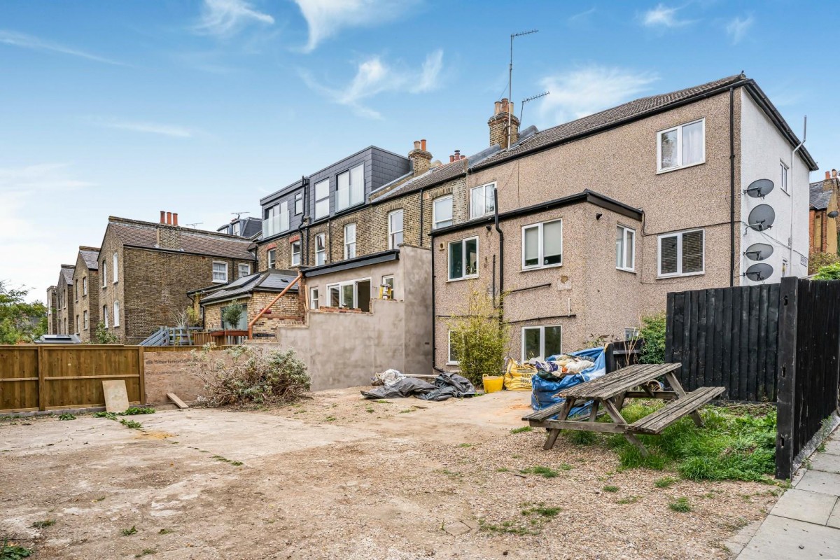 Hillcourt Road, London