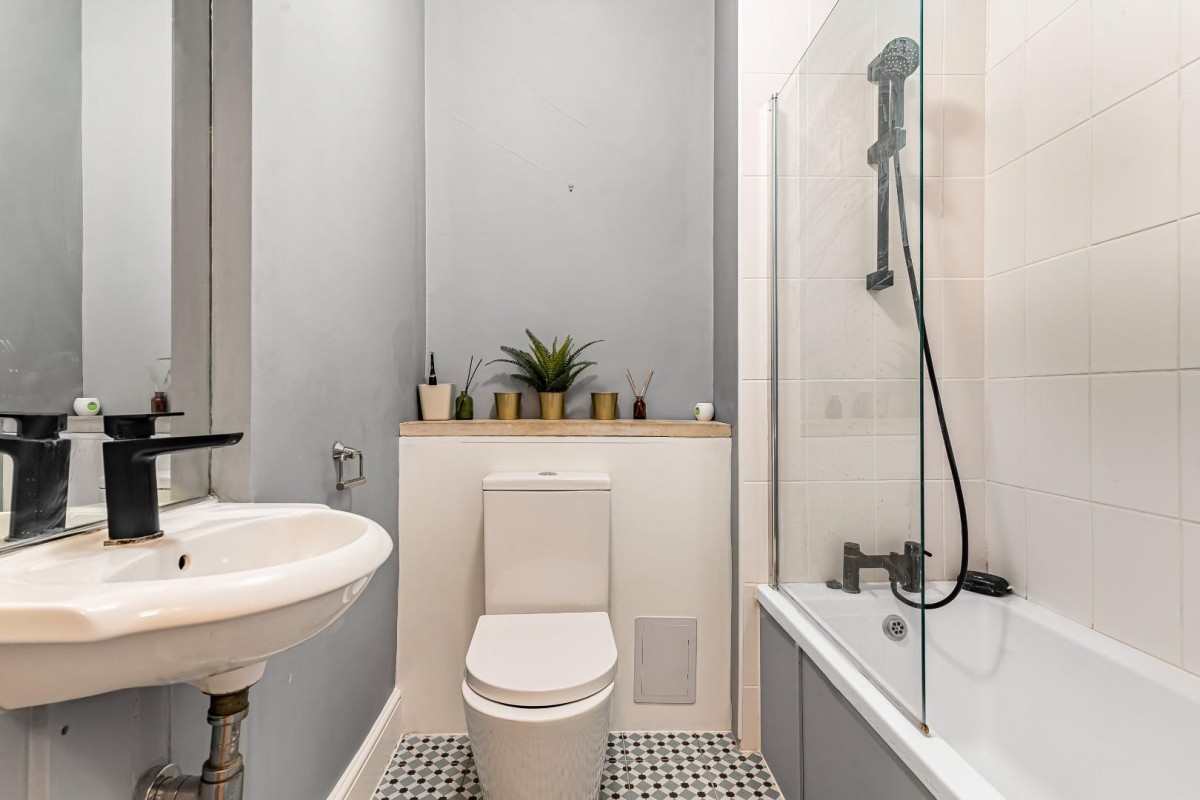 Hillcourt Road, London