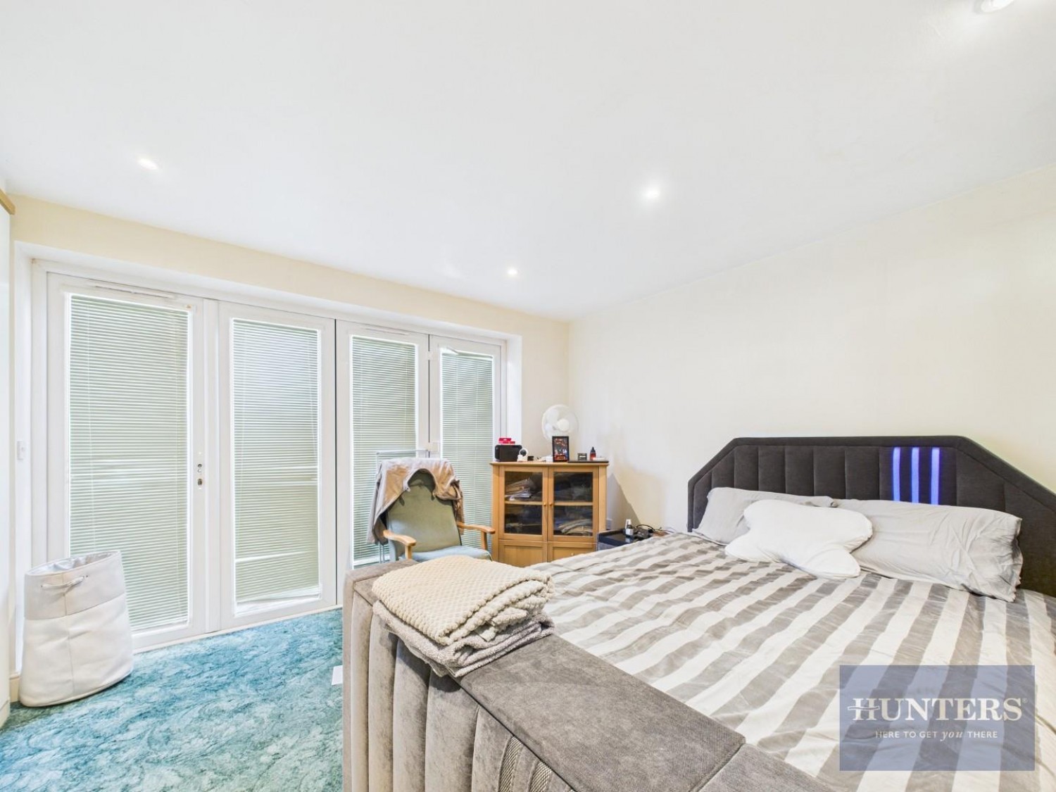 Shelley Avenue, Cheltenham