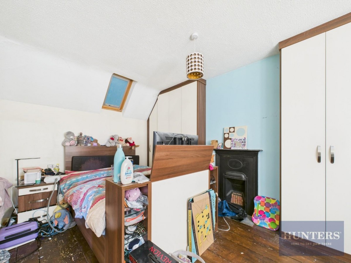 Shelley Avenue, Cheltenham