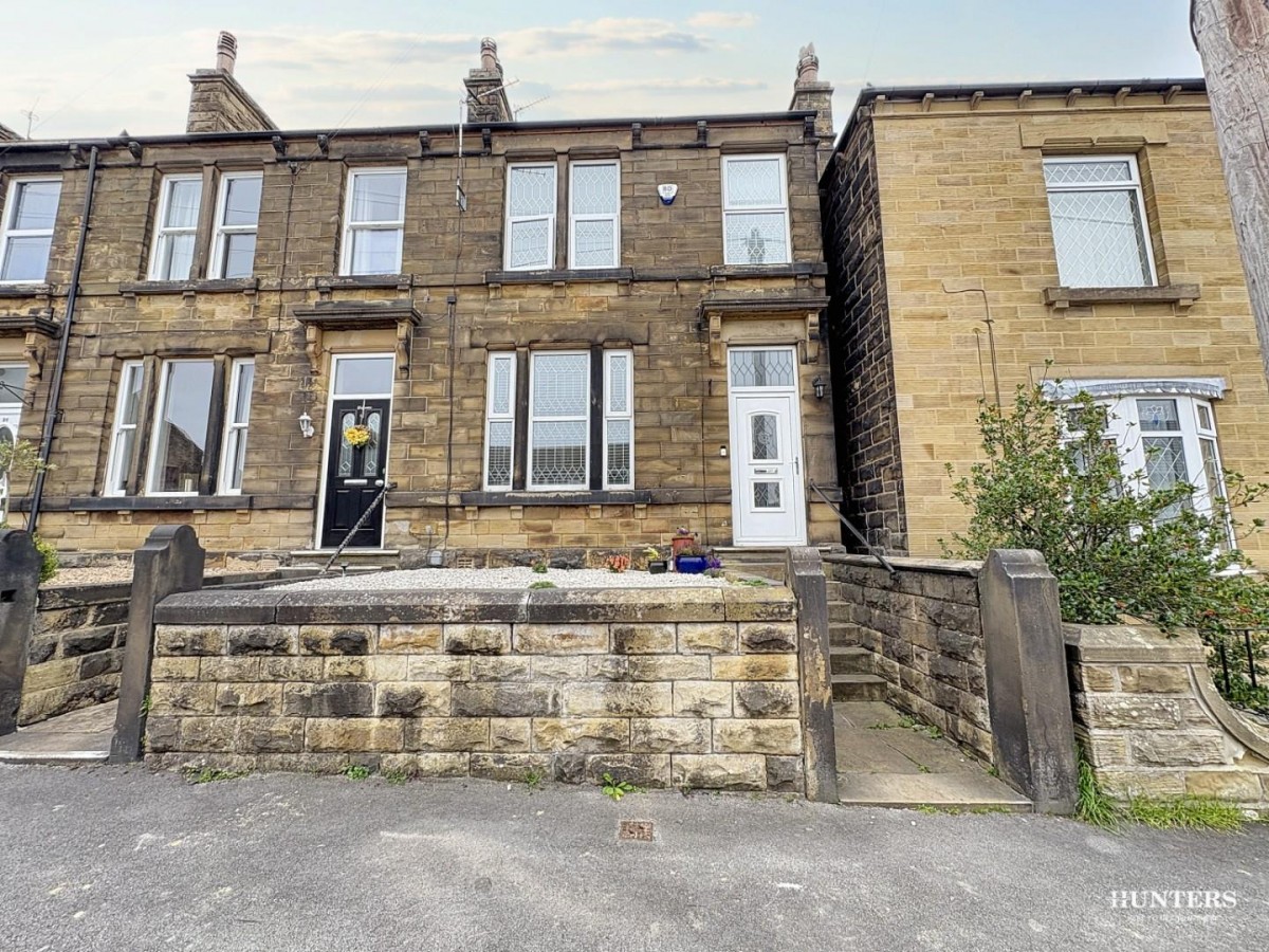 Belle Vue Street, Healey Batley