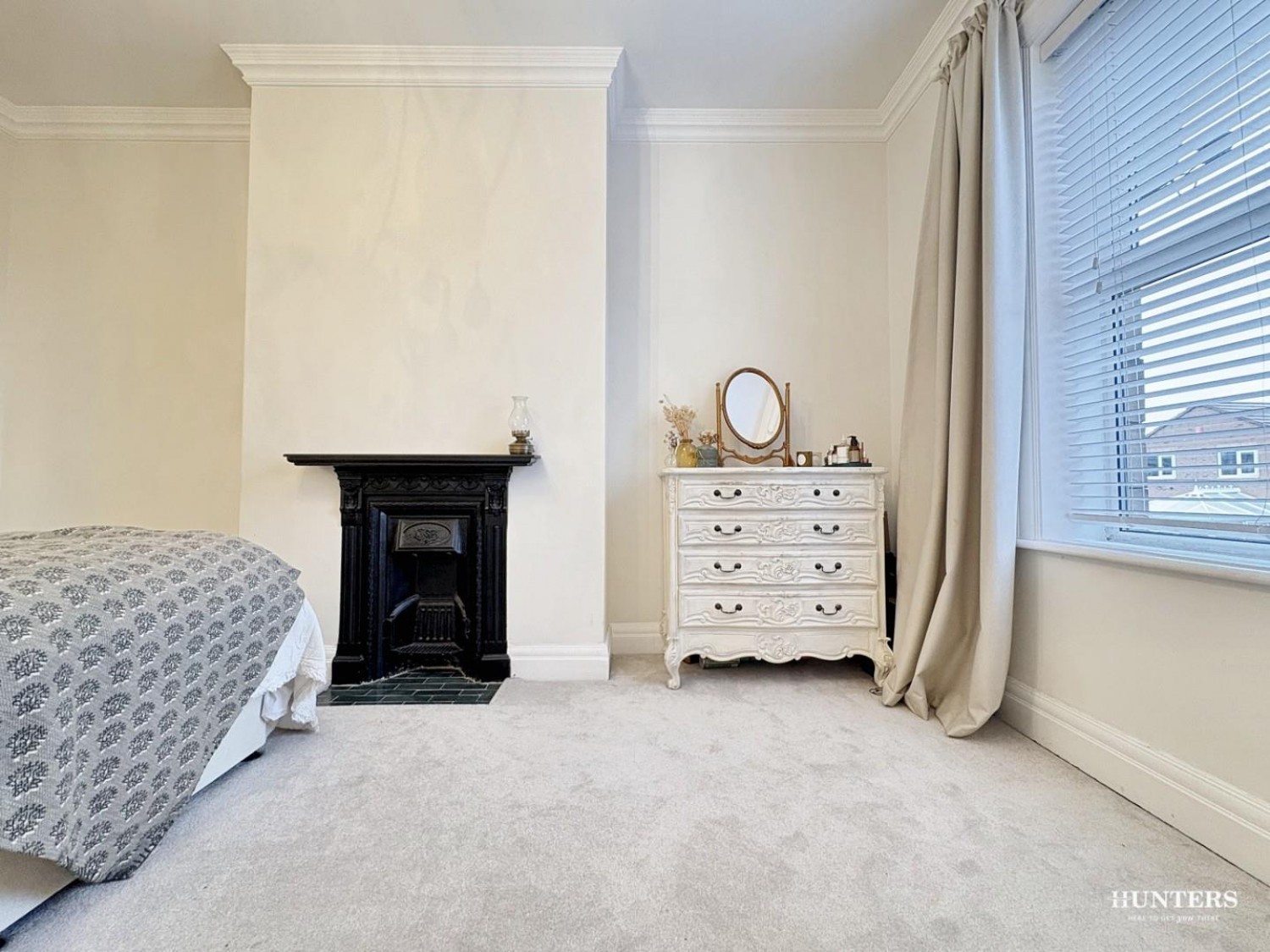 Belle Vue Street, Healey Batley