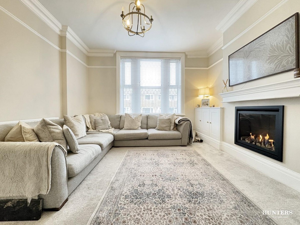 Belle Vue Street, Healey Batley