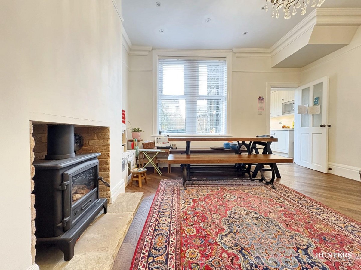 Belle Vue Street, Healey Batley