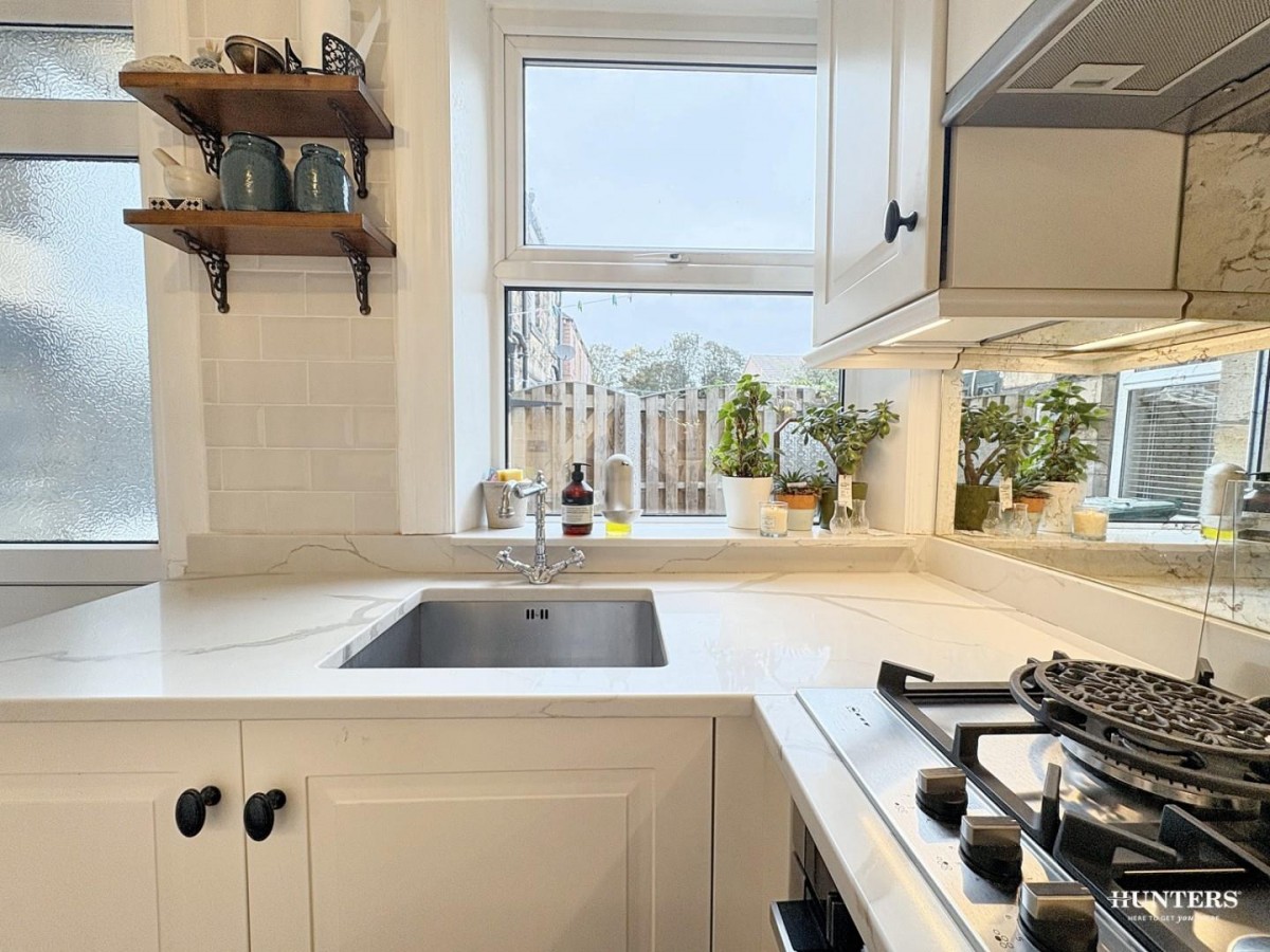 Belle Vue Street, Healey Batley