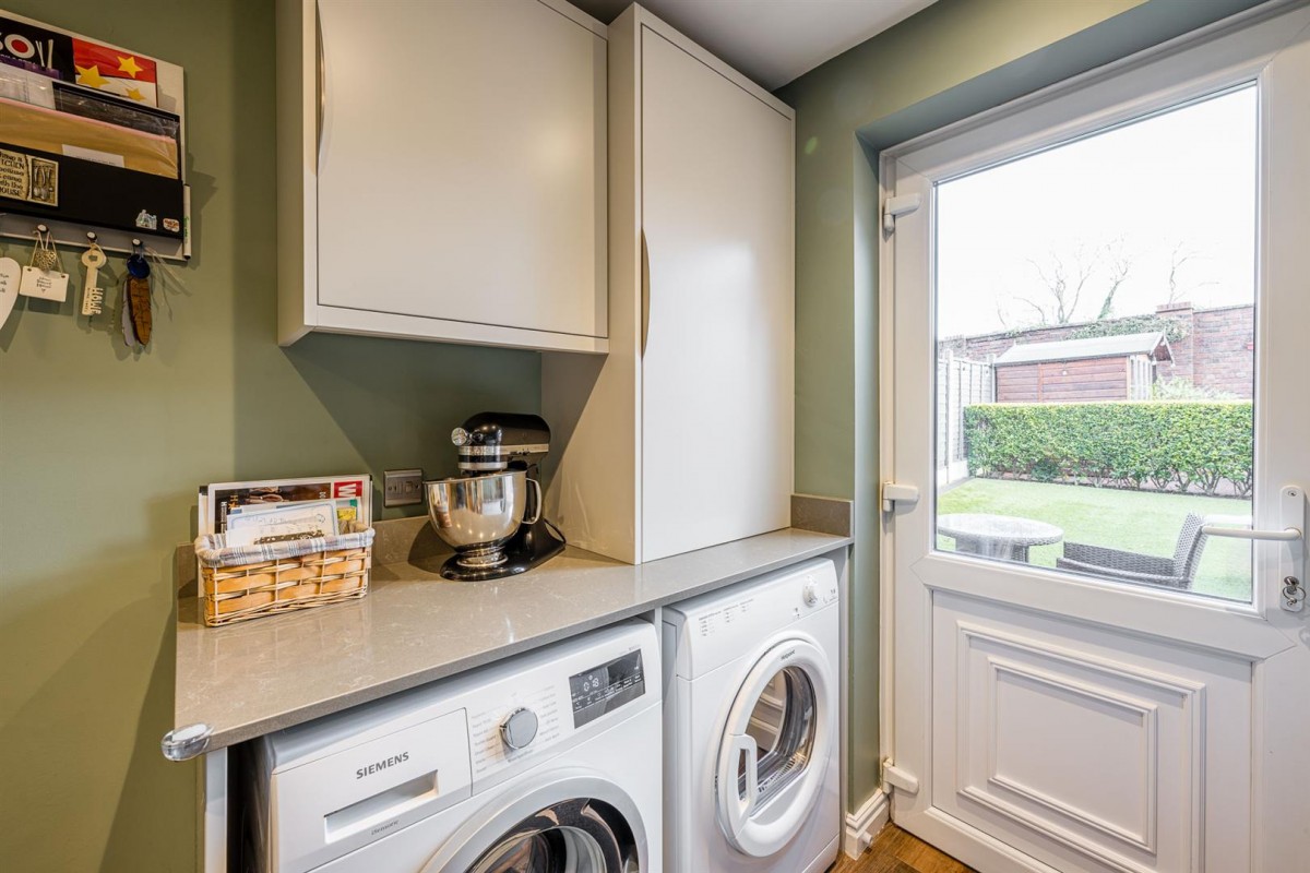 Greenbank Gardens, Wordsley, DY8 5TB