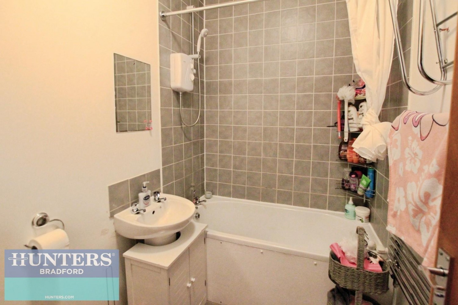 High Street Thornton, Bradford, West Yorkshire, BD13 3ES