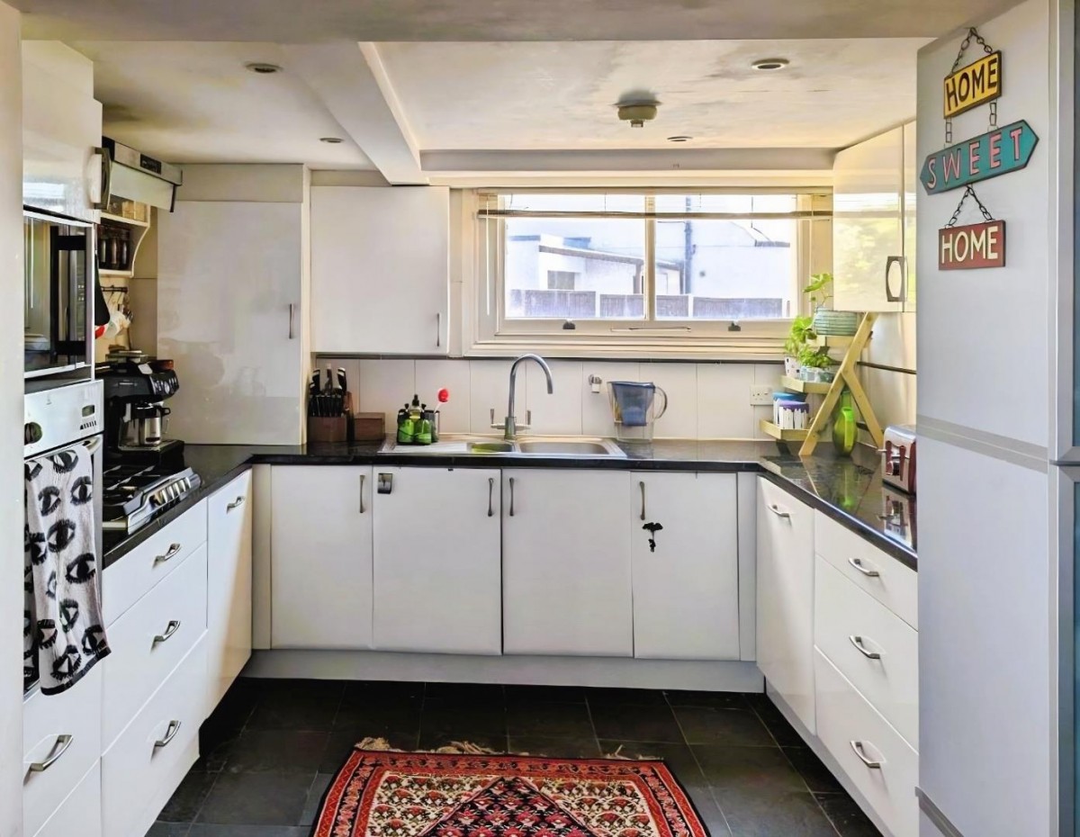 Old College Court, Upper Holly Hill Road, Upper Belvedere