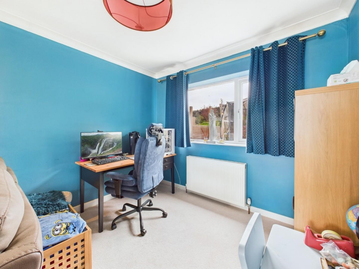 Harden Grove, Long Lee