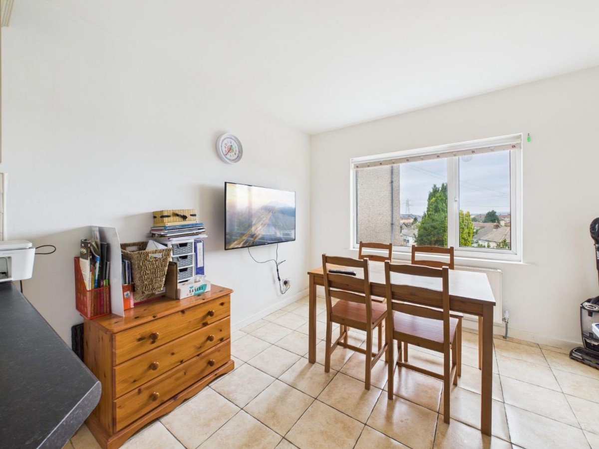 Harden Grove, Long Lee