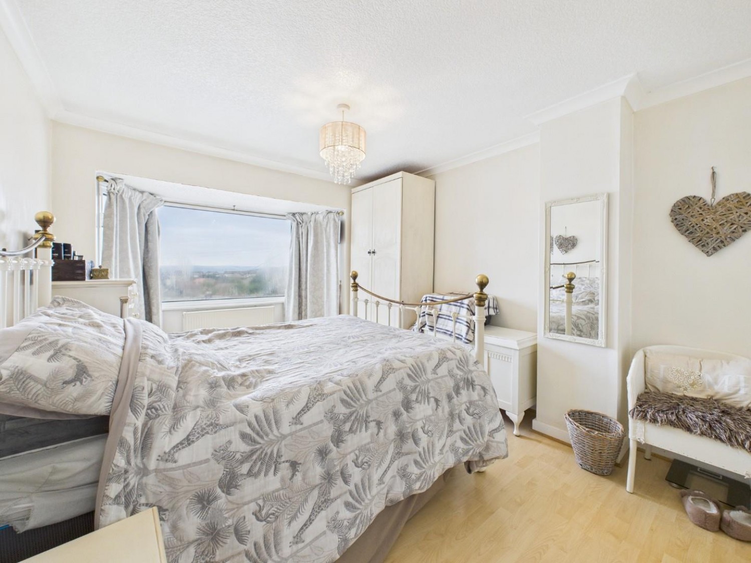 Harden Grove, Long Lee