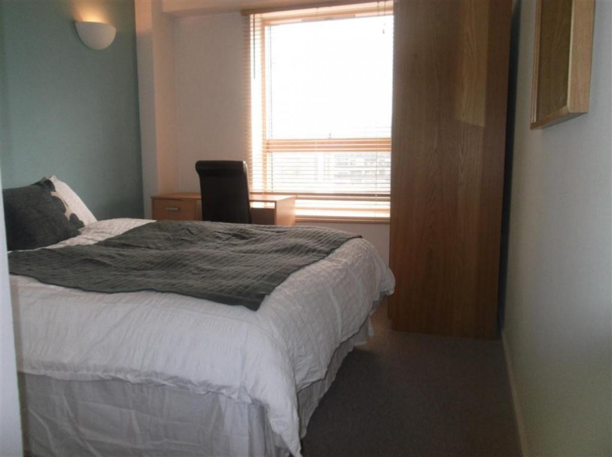 Whitehall Waterfront, Riverside Way , Leeds