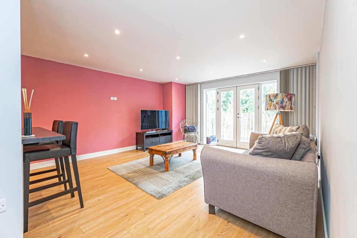 Brookside Court, Brook Street, Tring