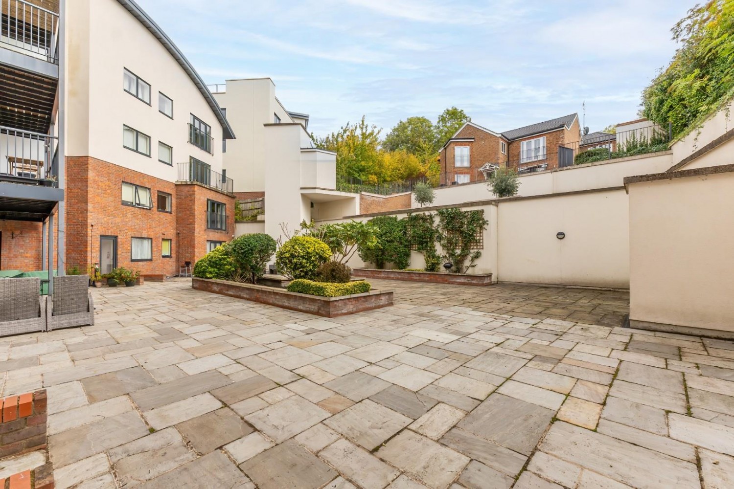 Brookside Court, Brook Street, Tring