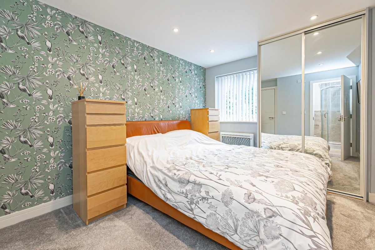 Brookside Court, Brook Street, Tring