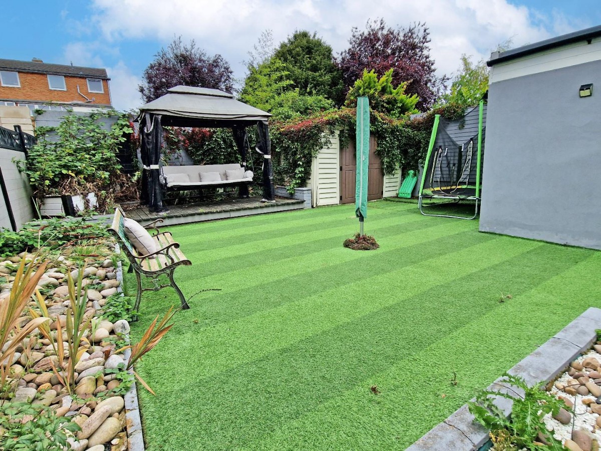 Barry Avenue, Bicester